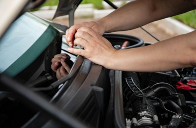 Cuidar el coche antes de que falle: revisiones que evitan averías costosas